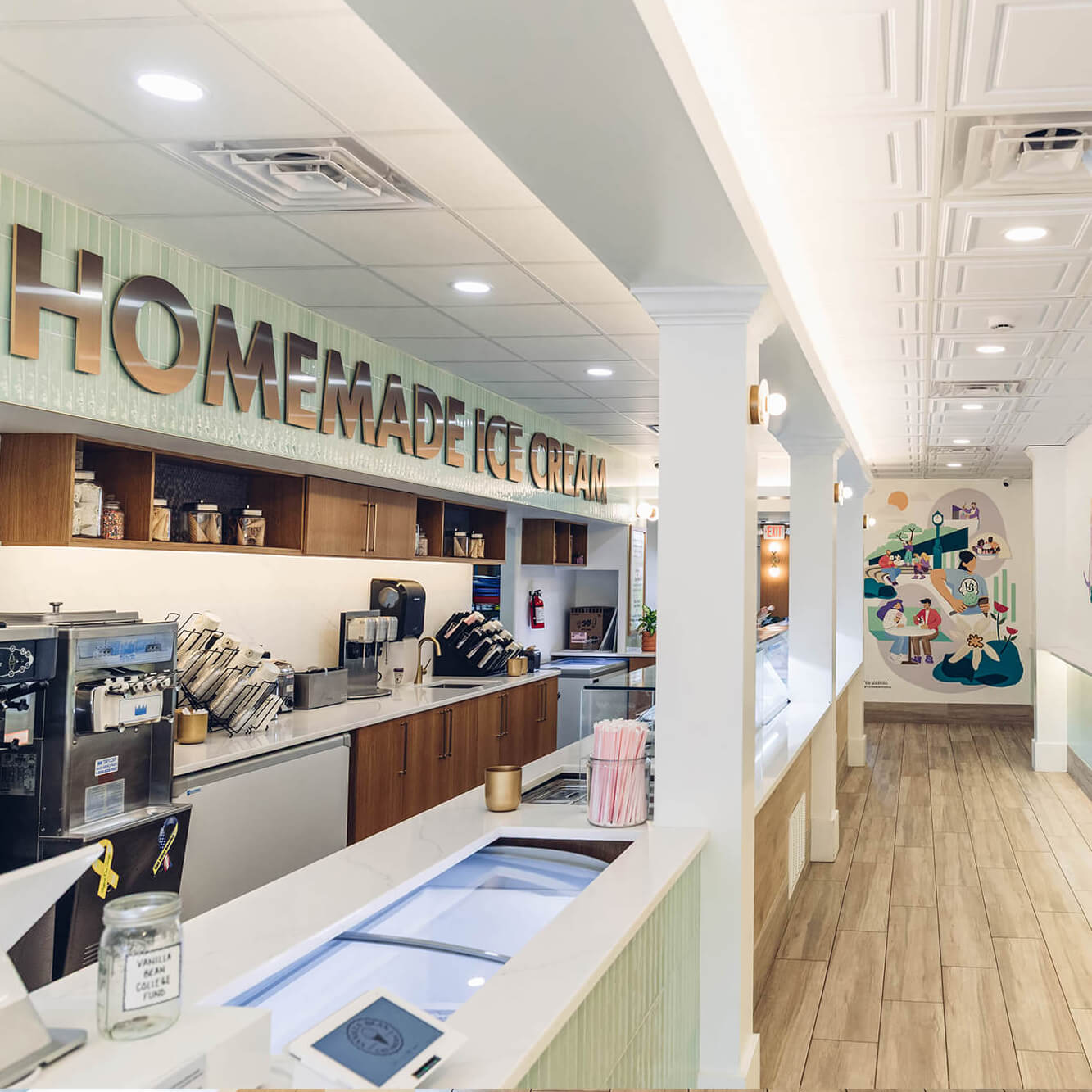 VanillaBeanCreamery interior