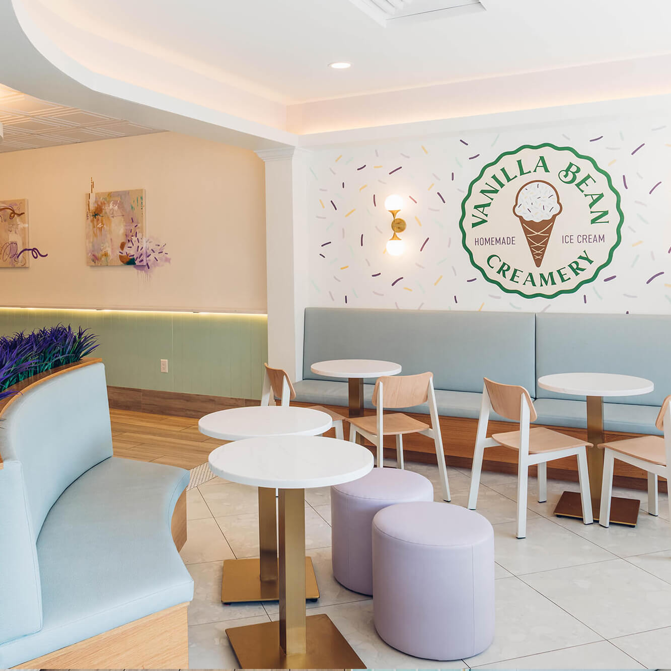 VanillaBeanCreamery interior